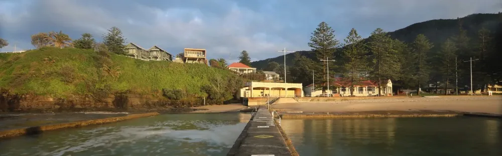 Austinmer Beach House Banner